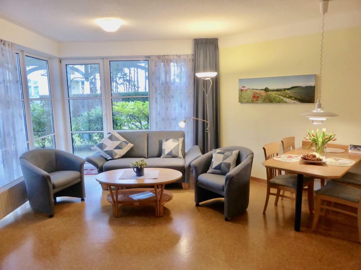 Strandlaeufer Im Haus Strelasund Binz Exterior photo